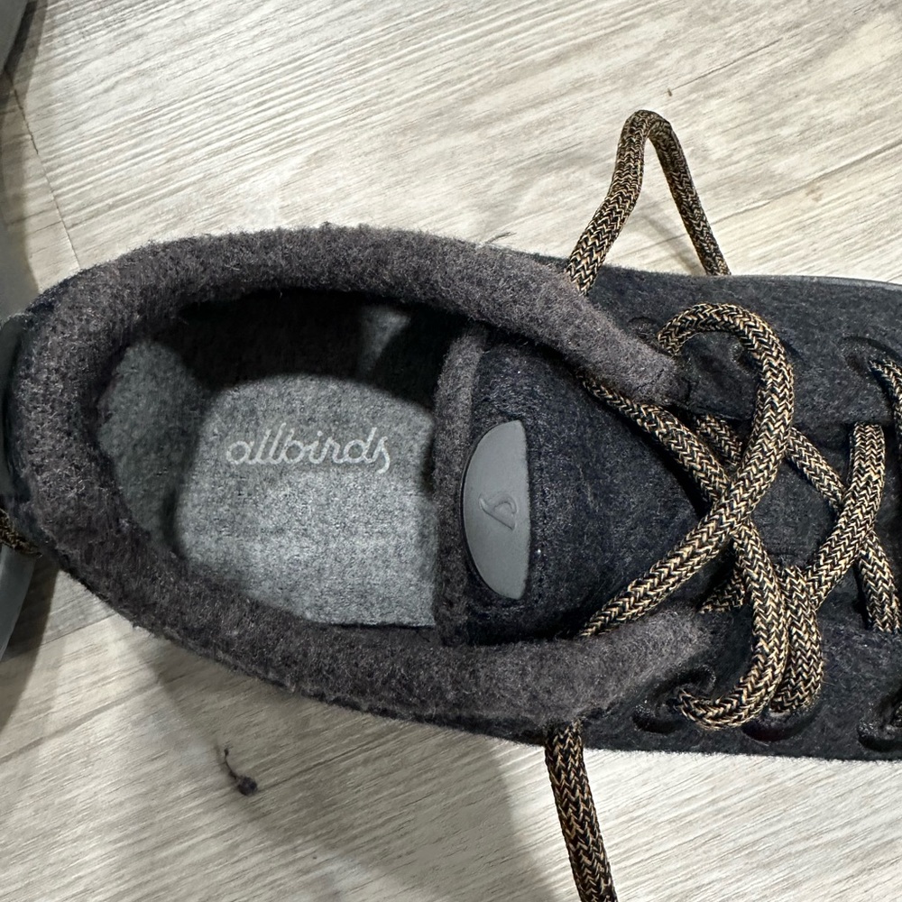 Allbirds black shoes - Picture 3 of 6